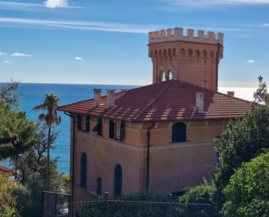 Apartamento The Shell - New Interior Look But Same Old Charme 200Mt From The Sea With Garden And Parking Nearby Imperia Exterior foto