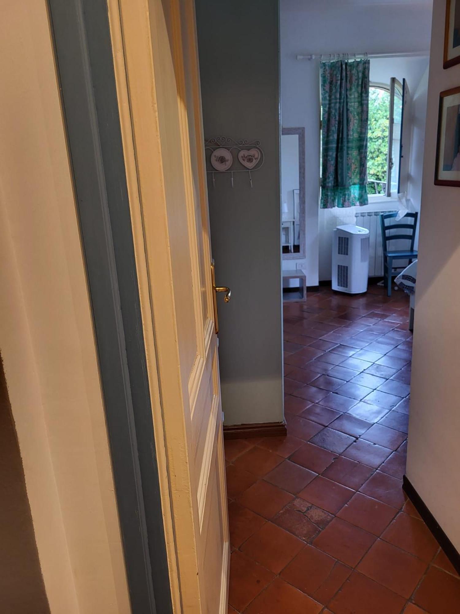 Apartamento The Shell - New Interior Look But Same Old Charme 200Mt From The Sea With Garden And Parking Nearby Imperia Exterior foto