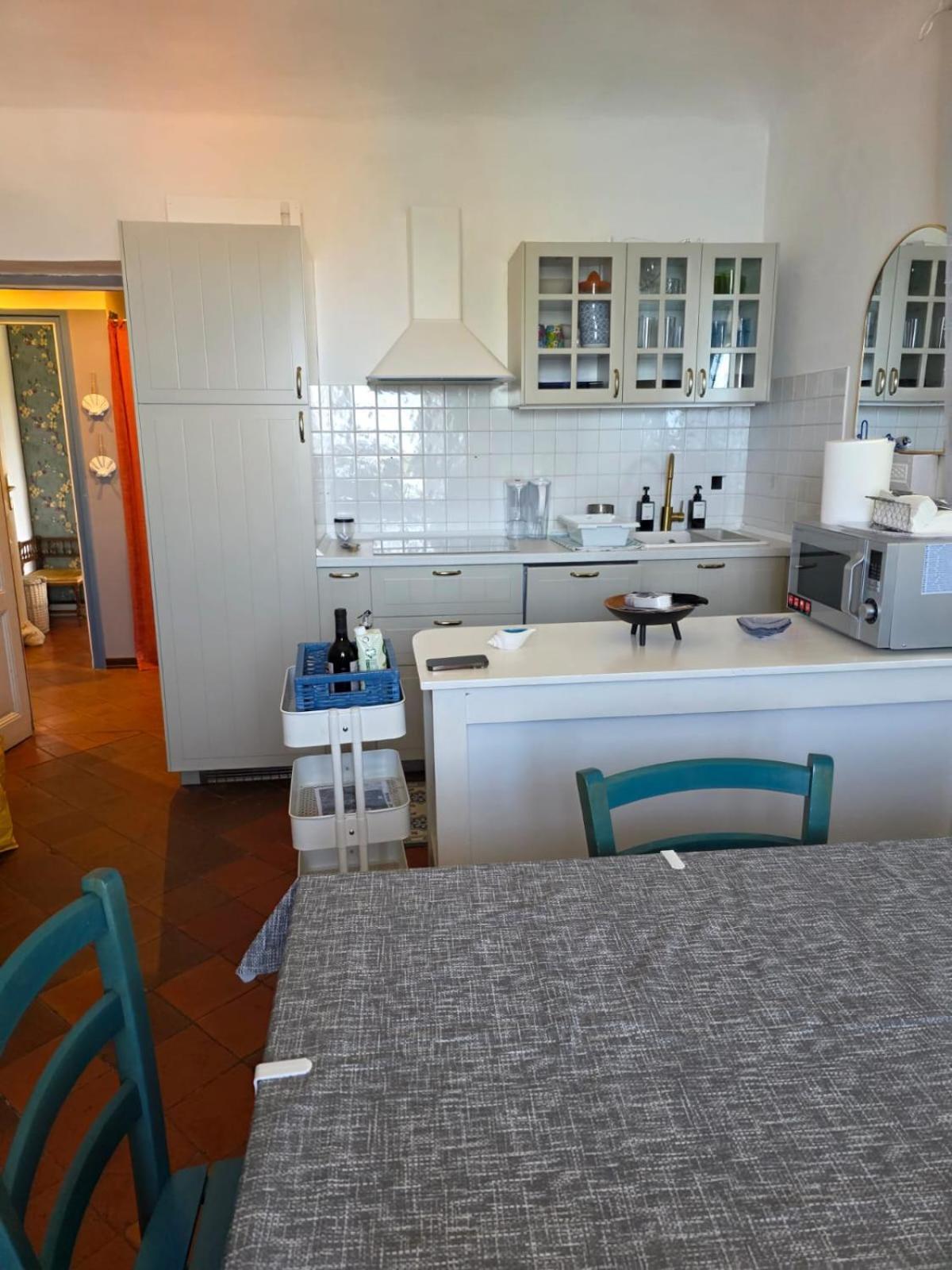 Apartamento The Shell - New Interior Look But Same Old Charme 200Mt From The Sea With Garden And Parking Nearby Imperia Exterior foto